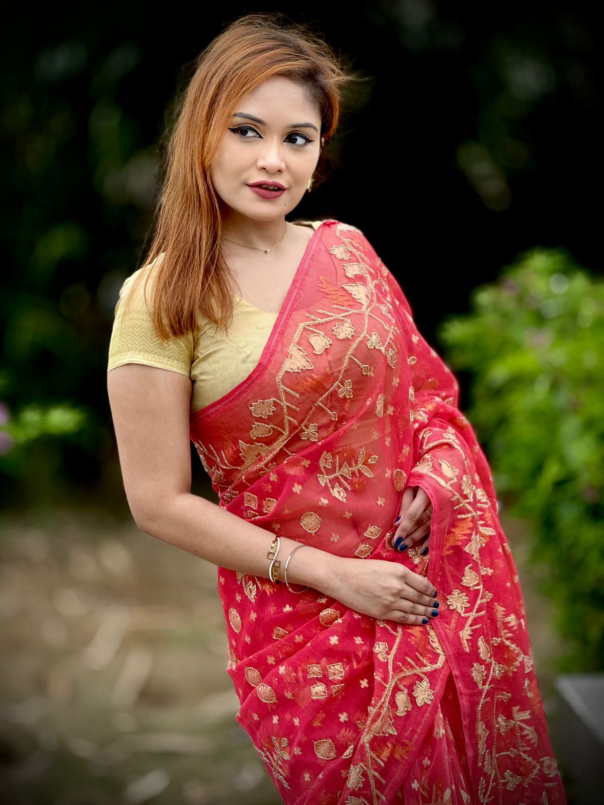 Premium Jamdani Sharee beautifully decorated with intricate handcrafted Karchupi work